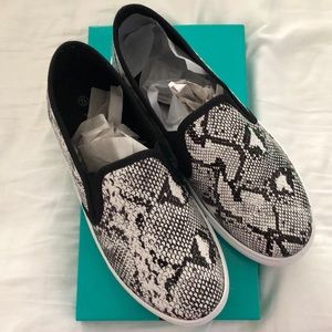 This years HOTTEST print!!! Snakeskin Slip-ons